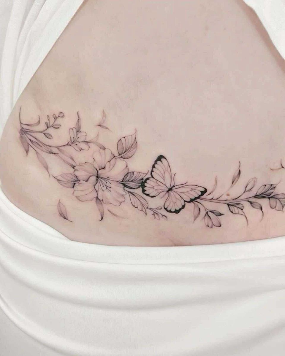 Mẫu hình xăm hõm Venus và bụng dưới