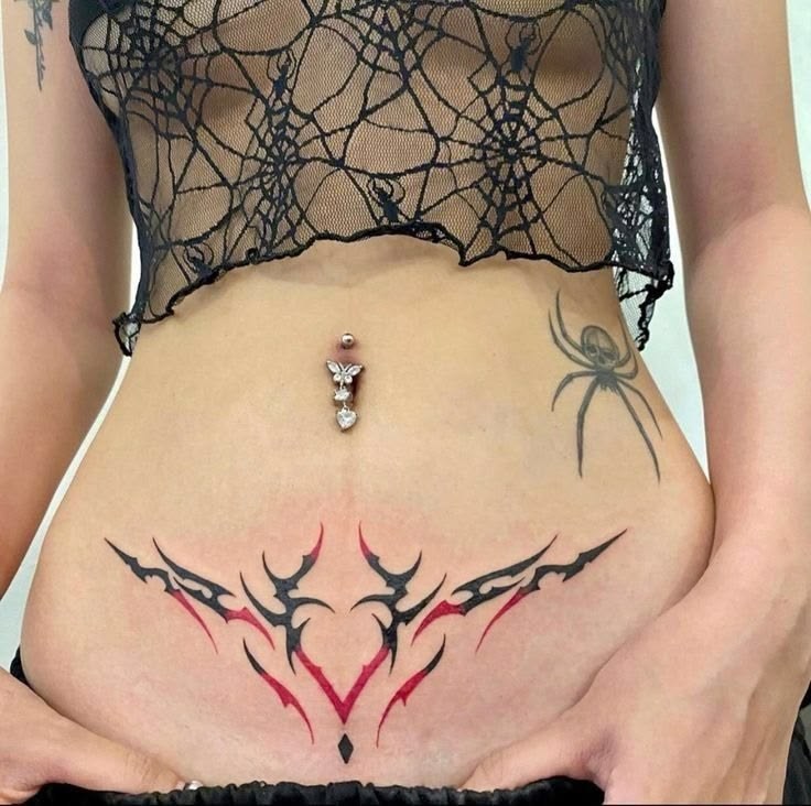 Mẫu hình xăm hõm Venus và bụng dưới – mẫu 31
