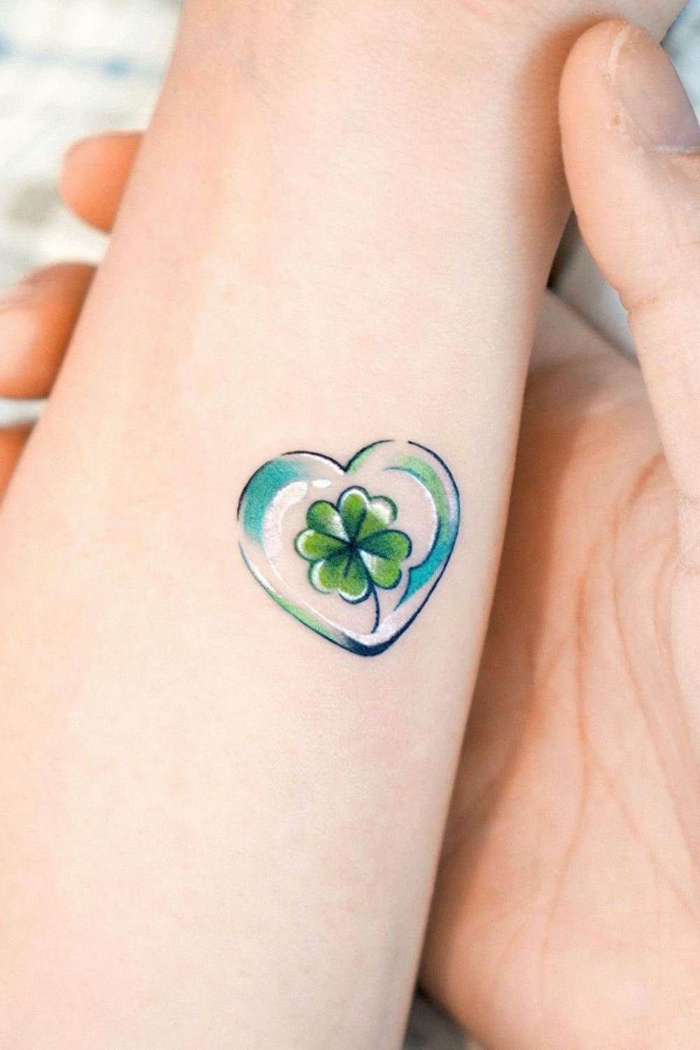 Mẫu hình xăm cổ tay cổ chân