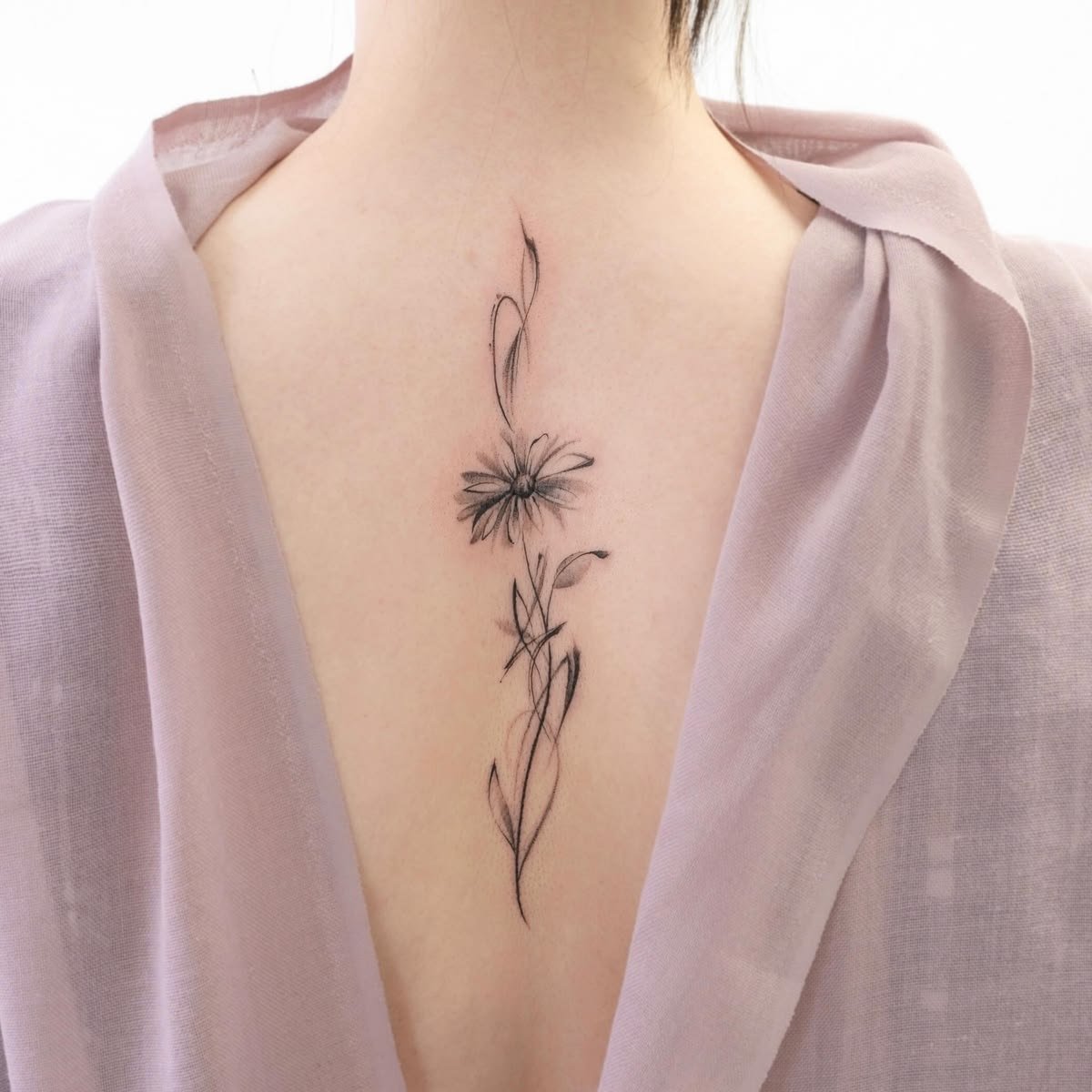 Mẫu hình xăm dọc sống lưng