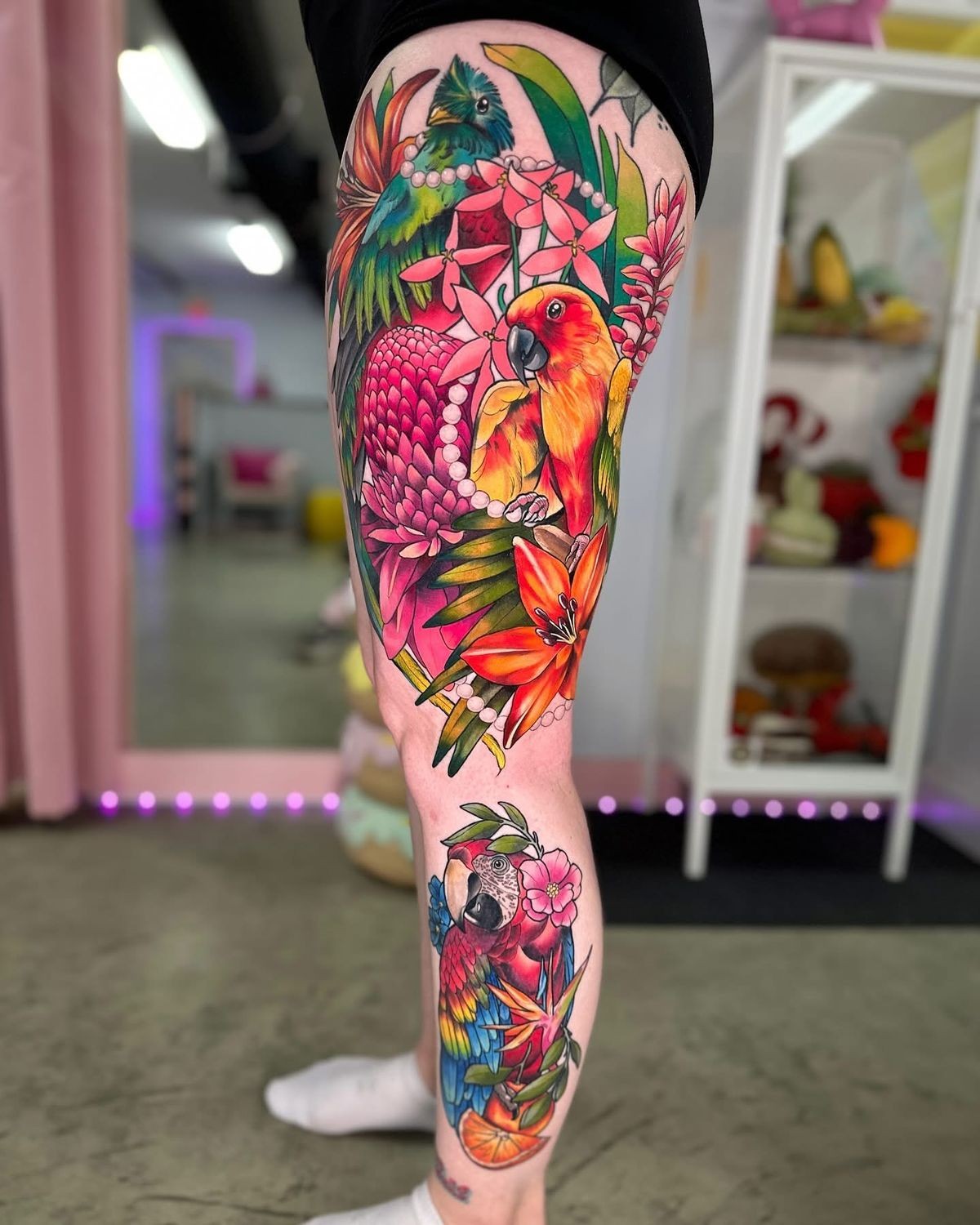 Mẫu hình xăm full chân nữ