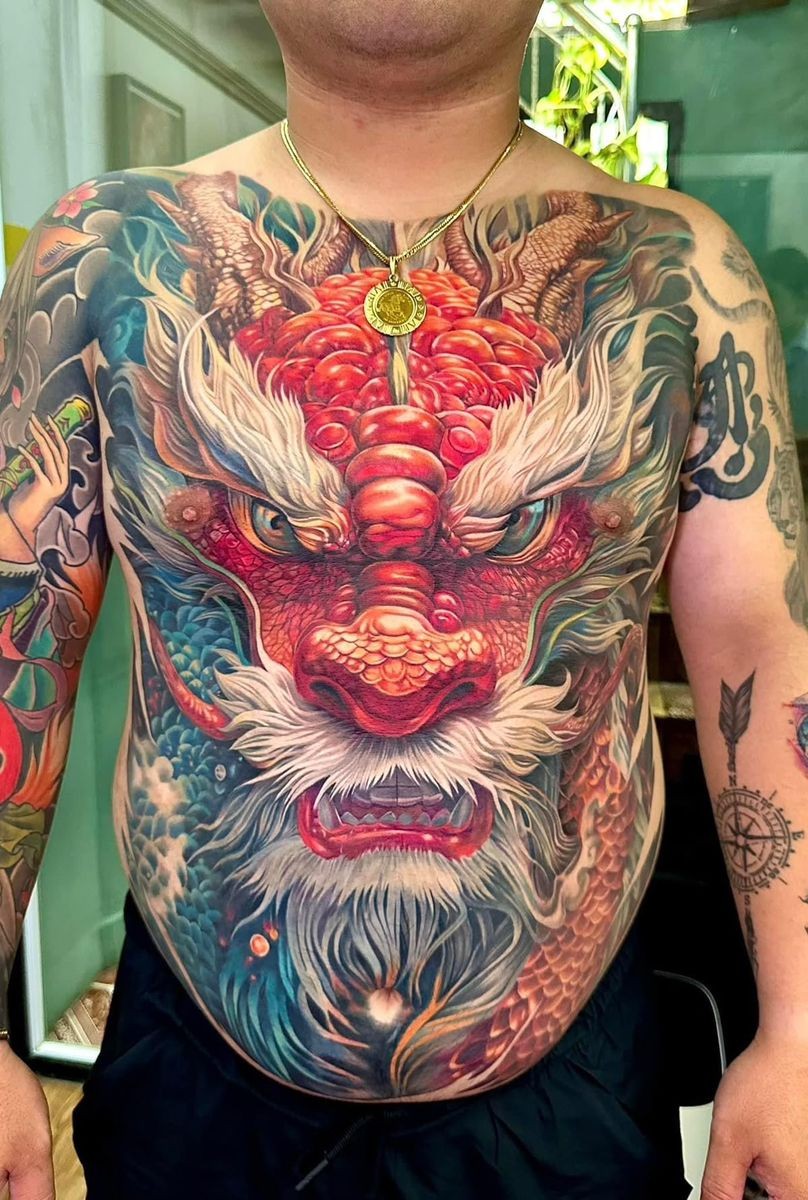 Mẫu hình xăm full ngực bụng nam