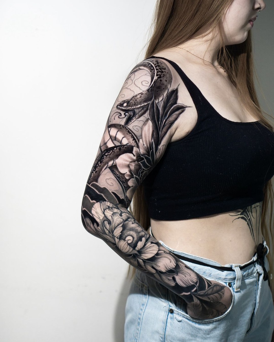 Mẫu hình xăm full tay nữ – mẫu 51
