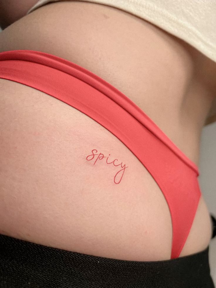 Mẫu hình xăm mông
