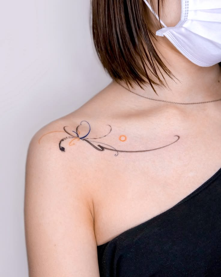 Mẫu hình xăm xương quai xanh cầu vai