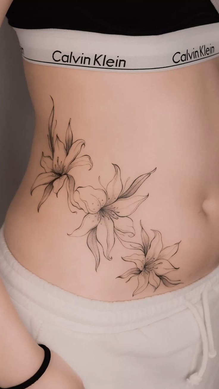 Mẫu hình xăm sườn eo